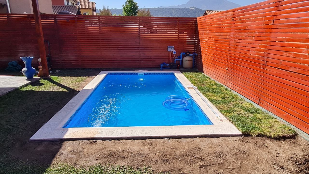 Piscina Riñihue – 8,5 × 3,3 m